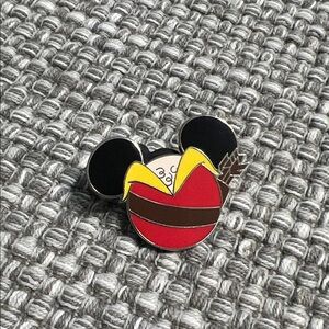 Disney Mickey icon mystery pin- Gaston